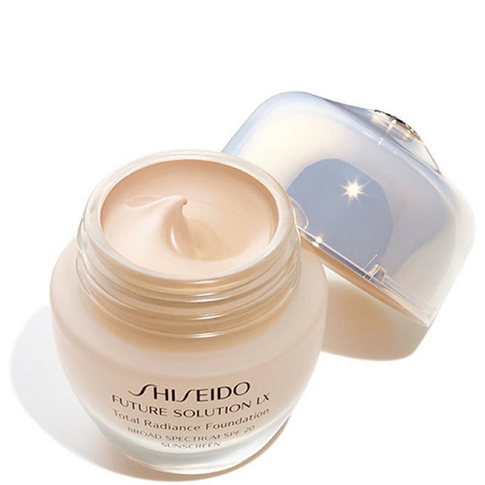 Shiseido Future Solution LX  Foundation